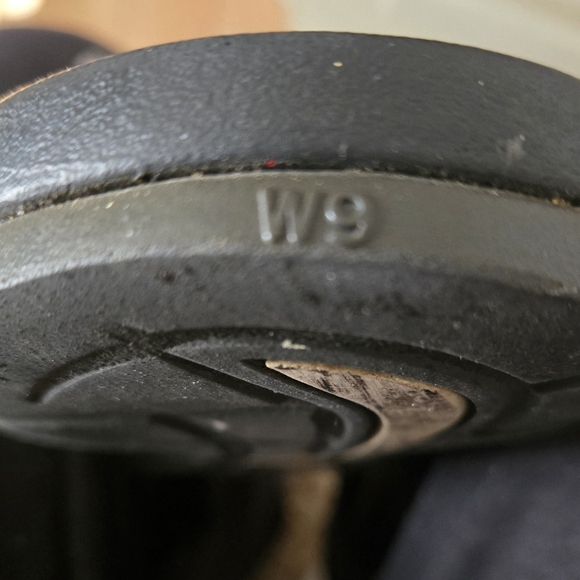 Sandals - Picture 3 of 3